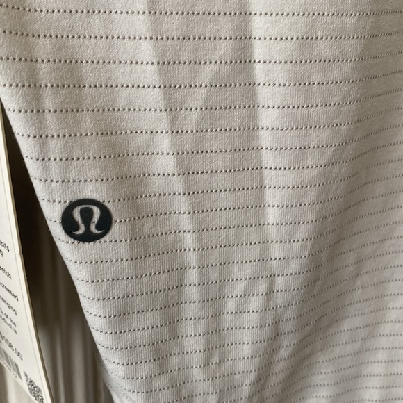 Lululemon Drysense Hoodie long sleeves Size XS - Picture 12 of 13